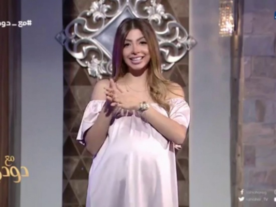 محكمة مصرية تبرىء دعاء صلاح في قضية الـ “سنجل مازر” " فيديو " محكمة مصرية تبرىء دعاء صلاح في قضية الـ “سنجل مازر” " فيديو "