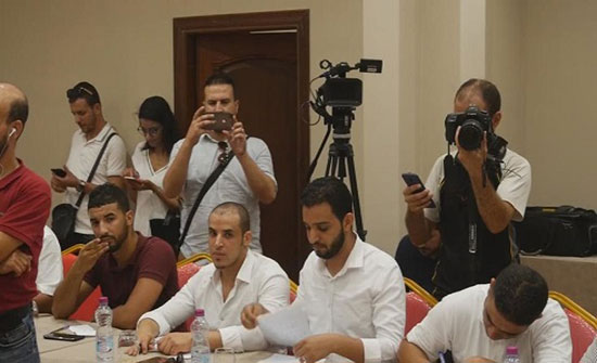 الجزائر.. دعوات لانتخابات رئاسية مبكرة الجزائر.. دعوات لانتخابات رئاسية مبكرة