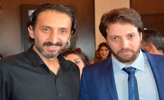 الموت يفجع الفنانين الشقيقين أحمد ومحمد الأحمد الموت يفجع الفنانين الشقيقين أحمد ومحمد الأحمد