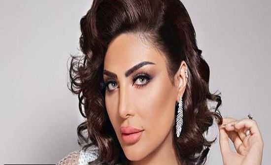 بالصور : أمل العوضي في إجازة بإطلالات لافتة وأزياء مثيرة والشكوك حول حبيب جديد بالصور : أمل العوضي في إجازة بإطلالات لافتة وأزياء مثيرة والشكوك حول حبيب جديد