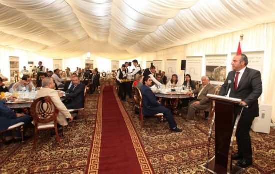 الشواربة يضع حجر الأساس لمشروعي أبراج عبدون و البوابة الذهبية بكلفة 90 مليون دينار الشواربة يضع حجر الأساس لمشروعي أبراج عبدون و البوابة الذهبية بكلفة 90 مليون دينار