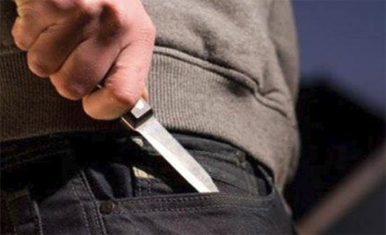مقتل شاب طعنا في الصويفية.. والقبض على المشتبه به مقتل شاب طعنا في الصويفية.. والقبض على المشتبه به