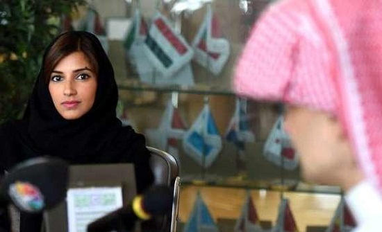 ابنة الوليد: نورت الدنيا يا دنيتي ابنة الوليد: نورت الدنيا يا دنيتي