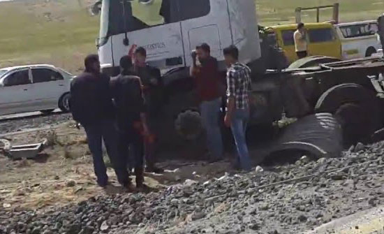 إصابة (4) أشخاص اثر حادث تصادم في " ضبعة " إصابة (4) أشخاص اثر حادث تصادم في " ضبعة "