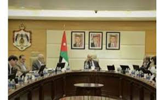 فريق وزاري يبدأ زيارات ميدانية للمحافظات فريق وزاري يبدأ زيارات ميدانية للمحافظات