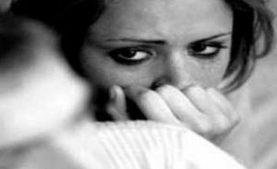 اعترفت لزوجها بحملها من عشيقها.. وكشفت له عن علاقتها الجنسية به! اعترفت لزوجها بحملها من عشيقها.. وكشفت له عن علاقتها الجنسية به!