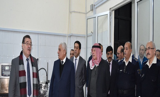 الحمود: الجمارك حريصة على تسهيل اعمال القطاع الصناعي الحمود: الجمارك حريصة على تسهيل اعمال القطاع الصناعي