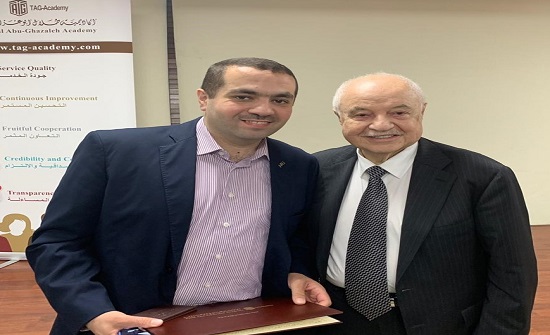 الدكتور شبيطة من "عمان العربية" مدربا دوليا في مجموعة أبو غزالة الدكتور شبيطة من "عمان العربية" مدربا دوليا في مجموعة أبو غزالة