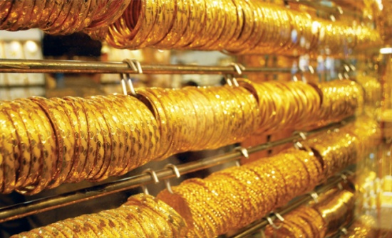 انخفاض سعر الذهب 3 دنانير في شهر انخفاض سعر الذهب 3 دنانير في شهر