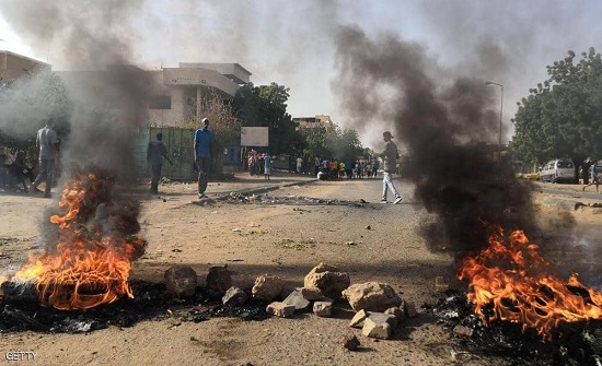 وفد من "العسكري السوداني" يتوجه للأبيض.. وتعليق الدراسة وفد من "العسكري السوداني" يتوجه للأبيض.. وتعليق الدراسة