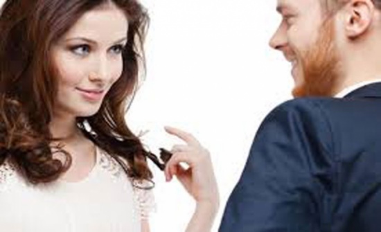 للبنات.. 5 أمور تجذب اهتمام الرجل للبنات.. 5 أمور تجذب اهتمام الرجل