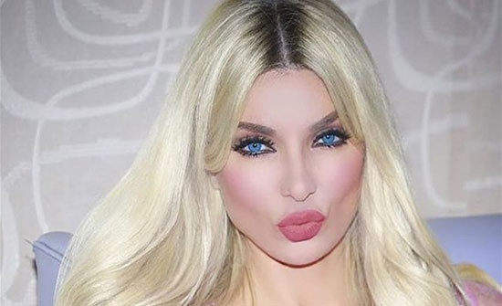 ميريام كلينك تستعرض مرّة أخرى وتثير استياء المتابعين ( فيديو ) ميريام كلينك تستعرض مرّة أخرى وتثير استياء المتابعين ( فيديو )