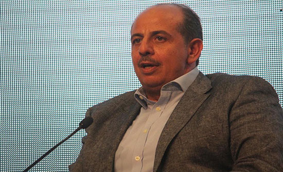 السفير الوريكات يكرم الخريجين من ابناء المهندسين الاردنيين في البحرين السفير الوريكات يكرم الخريجين من ابناء المهندسين الاردنيين في البحرين