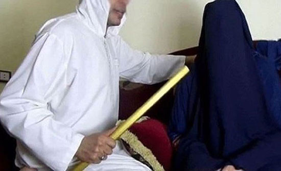 ايمان ابنة الـ 16 عاماً قتلت على يد مشعوذ حاول "إخراج الجن" من جسدها! ايمان ابنة الـ 16 عاماً قتلت على يد مشعوذ حاول "إخراج الجن" من جسدها!