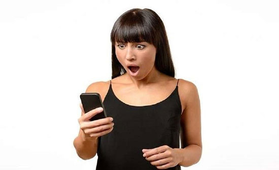 تطبيق يعري النساء فقط بكبسة زر.. يثير جدلا واسعا تطبيق يعري النساء فقط بكبسة زر.. يثير جدلا واسعا