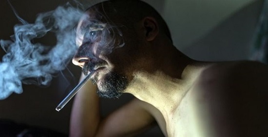 5 أشياء يخجل الرجال من التحدث عنها 5 أشياء يخجل الرجال من التحدث عنها