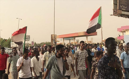 حزب سوداني يتهم السلطات باعتقال 6 معارضين مساء الجمعة حزب سوداني يتهم السلطات باعتقال 6 معارضين مساء الجمعة