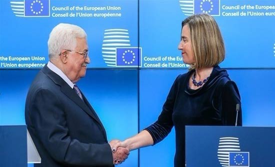 الخارجية الفلسطينية: عباس اقترح على الاتحاد الأوروبي بدائل لاحتكار واشنطن رعاية السلام الخارجية الفلسطينية: عباس اقترح على الاتحاد الأوروبي بدائل لاحتكار واشنطن رعاية السلام