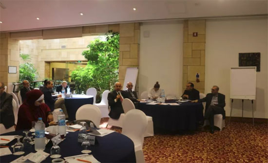 منتدون يناقشون استراتيجية التواصل لقطاع التعليم المهني منتدون يناقشون استراتيجية التواصل لقطاع التعليم المهني