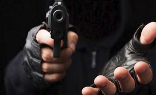 متهم بعملية سطو : يشرفني نشر صورتي في وسائل الاعلام متهم بعملية سطو : يشرفني نشر صورتي في وسائل الاعلام