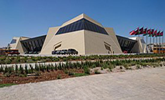 افتتاح ميدان عرض الدبابات والآليات العسكرية في متحف الدبابات الملكي افتتاح ميدان عرض الدبابات والآليات العسكرية في متحف الدبابات الملكي