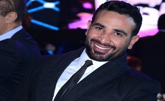 انتقادات وهجوم على أحمد سعد بسبب ما قام به أثناء الحج انتقادات وهجوم على أحمد سعد بسبب ما قام به أثناء الحج
