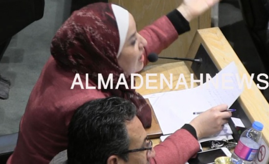 بالفيديو : بني مصطفى تطالب بإعادة المرمجين من الأمن العام منذ 3 سنوات لأعمالهم بالفيديو : بني مصطفى تطالب بإعادة المرمجين من الأمن العام منذ 3 سنوات لأعمالهم