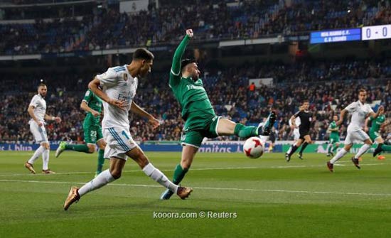 فشل ريال مدريد يتصدر أغلفة الصحف الإسبانية فشل ريال مدريد يتصدر أغلفة الصحف الإسبانية