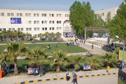 جامعه البترا تخرج طلبة الفصل الدراسي الثاني من الفوج الثالث والعشرين للعام الجامعي 2016/2017 جامعه البترا تخرج طلبة الفصل الدراسي الثاني من الفوج الثالث والعشرين للعام الجامعي 2016/2017