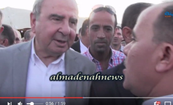 بالفيديو : شاهدوا المصافحة بين عشيرتي الشياب والعثامنة بعد إقرار الصلحة بالفيديو : شاهدوا المصافحة بين عشيرتي الشياب والعثامنة بعد إقرار الصلحة