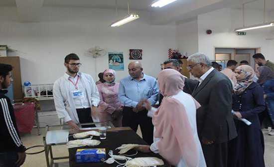 طب اليرموك تنظم حملة صحية توعوية بعنوان "قطرة حياة" طب اليرموك تنظم حملة صحية توعوية بعنوان "قطرة حياة"