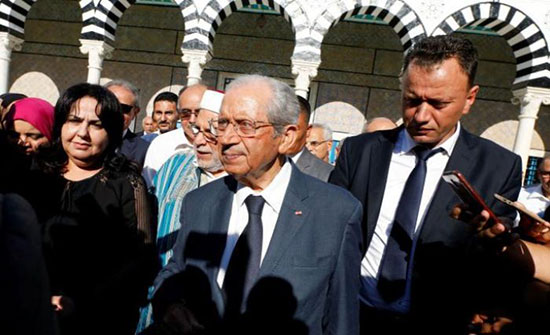 شاهد ..رئيس تونس المؤقت: السبسي ساهم في إرساء الديمقراطية ورحل بعد نضال سنوات شاهد ..رئيس تونس المؤقت: السبسي ساهم في إرساء الديمقراطية ورحل بعد نضال سنوات