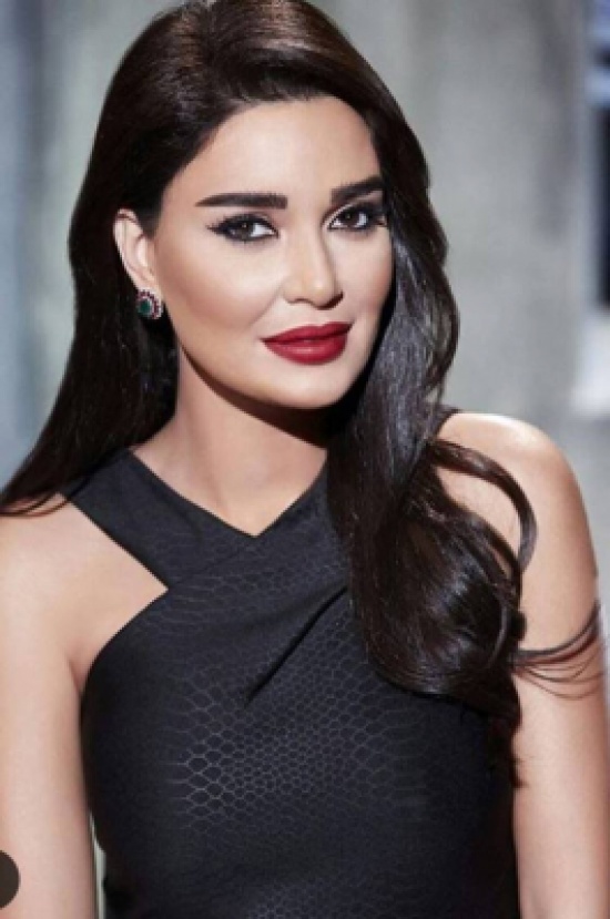 بالفيديو - حضّري البيتزا في المنزل على طريقة سيرين عبد النور بالفيديو - حضّري البيتزا في المنزل على طريقة سيرين عبد النور