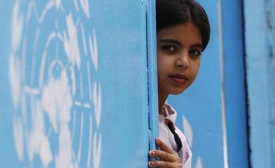 أميركا تقدم 60 مليون دولار للفلسطينيين وتعلق 65 مليونا أخرى أميركا تقدم 60 مليون دولار للفلسطينيين وتعلق 65 مليونا أخرى