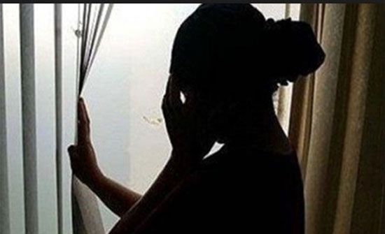 زوجة في دعوى خلع:«مش عايزني أتجوز بعد وفاته» زوجة في دعوى خلع:«مش عايزني أتجوز بعد وفاته»