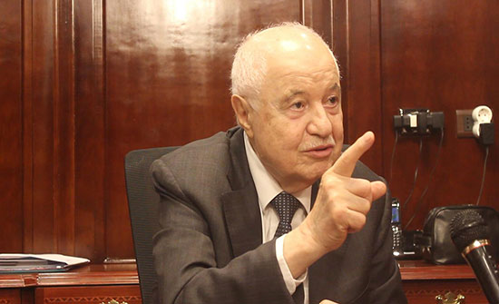 أبو غزالة: العالم يتجه لأزمة اقتصادية وحرب كونية ثالثة أبو غزالة: العالم يتجه لأزمة اقتصادية وحرب كونية ثالثة