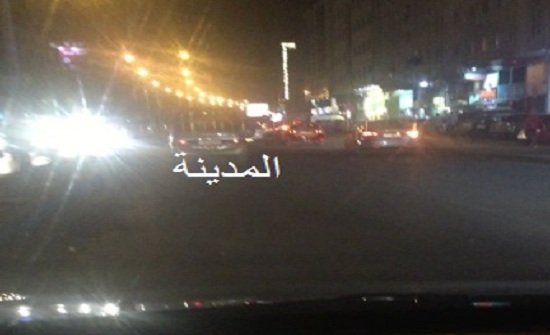 بالصور : رمضان يحل ازمة السير المستعصية في شارع المدينة المنورة بالصور : رمضان يحل ازمة السير المستعصية في شارع المدينة المنورة