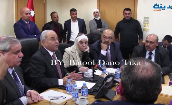بالفيديو : التسجيل الكامل لاجتماع العبادي بالمزارعين في مجلس النواب بالفيديو : التسجيل الكامل لاجتماع العبادي بالمزارعين في مجلس النواب