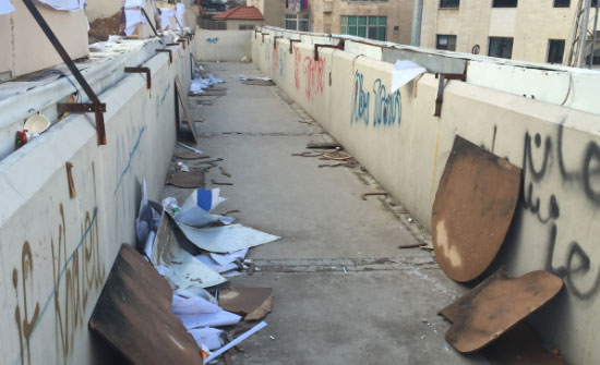 شاهد بالصور : جسور مشاة في عمان مكبات نفايات شاهد بالصور : جسور مشاة في عمان مكبات نفايات