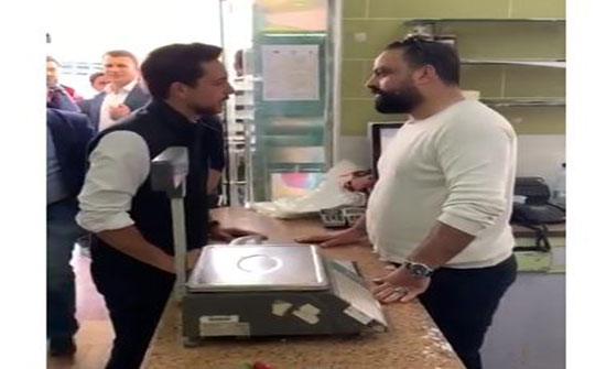 بالفيديو ... ولي العهد يفاجىء عاملين في منطقة البيادر بمناسبة عيد العمال بالفيديو ... ولي العهد يفاجىء عاملين في منطقة البيادر بمناسبة عيد العمال