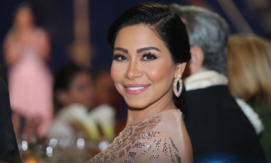 من جديد شيرين عبد الوهاب تثير الجدل بصورة.. فهل عادت لطليقها الأول؟ من جديد شيرين عبد الوهاب تثير الجدل بصورة.. فهل عادت لطليقها الأول؟