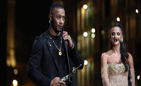 ممثل مصري يسرق الأضواء من النجم التركي في "بياف" ممثل مصري يسرق الأضواء من النجم التركي في "بياف"