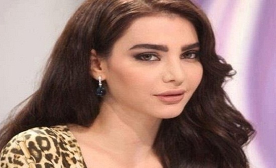 صور : قمر اللبنانية بـ«هوت شورت» جرىء في أحدث ظهور صور : قمر اللبنانية بـ«هوت شورت» جرىء في أحدث ظهور