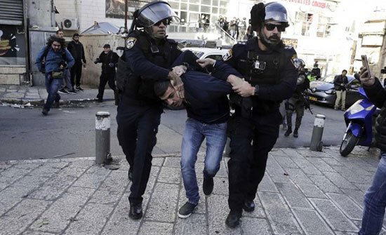 الاحتلال الإسرائيلي يعتقل 16 فلسطينيا في الضفة الغربية المحتلة الاحتلال الإسرائيلي يعتقل 16 فلسطينيا في الضفة الغربية المحتلة