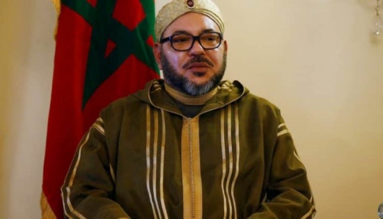 جدل في المغرب حول ركوع وزير التعليم المبالغ فيه للملك- صورة جدل في المغرب حول ركوع وزير التعليم المبالغ فيه للملك- صورة