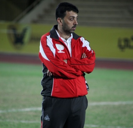 الجهاز الفني الجديد لفريق الوحدات يباشر عمله الجهاز الفني الجديد لفريق الوحدات يباشر عمله