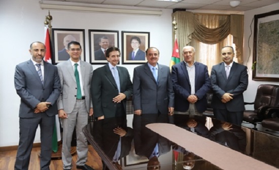 "الأردنية" و"بورصة عمّان" تبرمان مذكرة تفاهم "الأردنية" و"بورصة عمّان" تبرمان مذكرة تفاهم