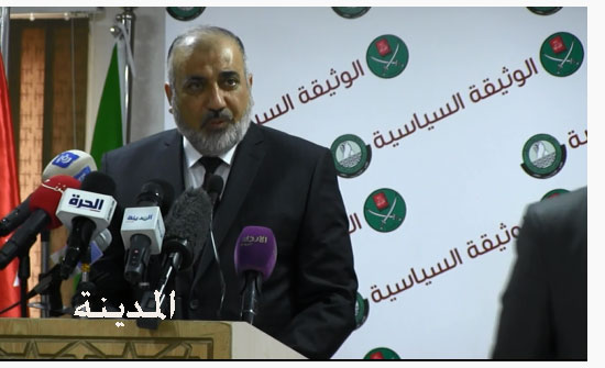 بالفيديو : شاهد ماذا قال مراقب الاخوان عن الوثيقة السياسية التي اعلنتها الحركة الاسلامية بالفيديو : شاهد ماذا قال مراقب الاخوان عن الوثيقة السياسية التي اعلنتها الحركة الاسلامية