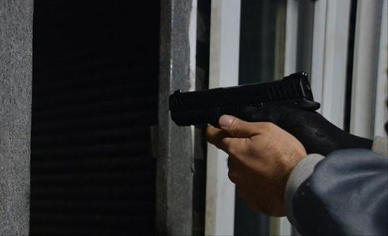 مقتل شخص رميا بالرصاص في عمان مقتل شخص رميا بالرصاص في عمان