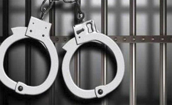 حملة أمنية تسفرعن القبض على 6 مطلوبين في إربد حملة أمنية تسفرعن القبض على 6 مطلوبين في إربد